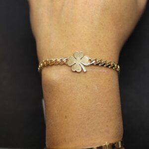 Zarafeti Bileğinizde Taşıyın: 14 Ayar Altın Bileklik