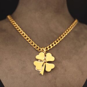 Zamansız Tasarımıyla 14 Ayar Altın Kolye