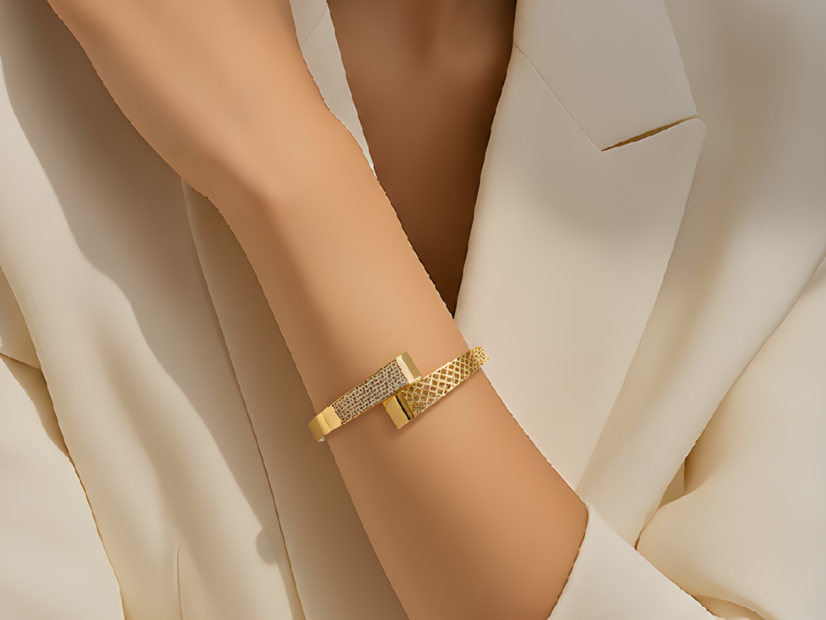 Duality Kadın Altın Kelepçe