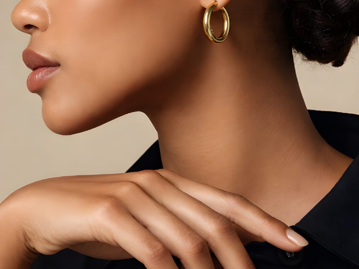 Essential Petite Kadın Altın Halka Kupe