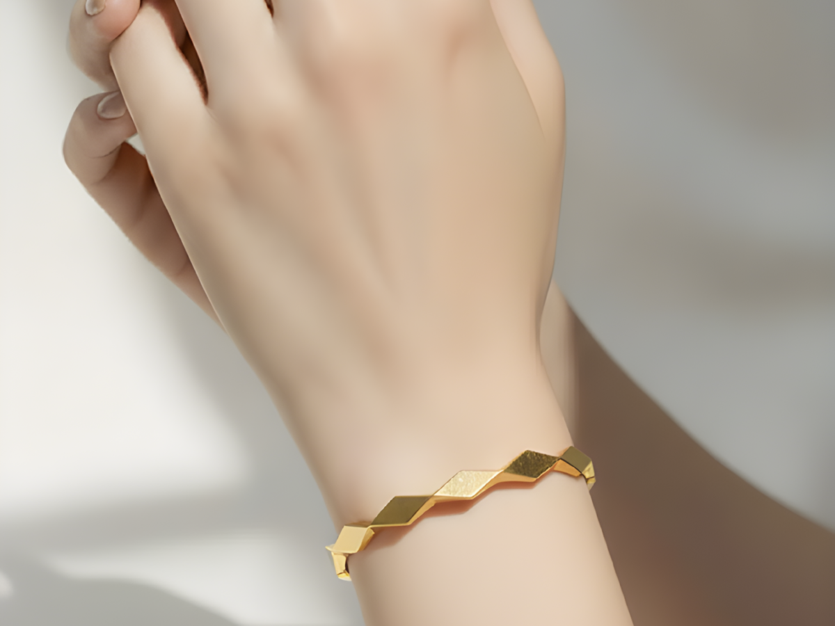 Prisma Kadın Altın Kelepçe