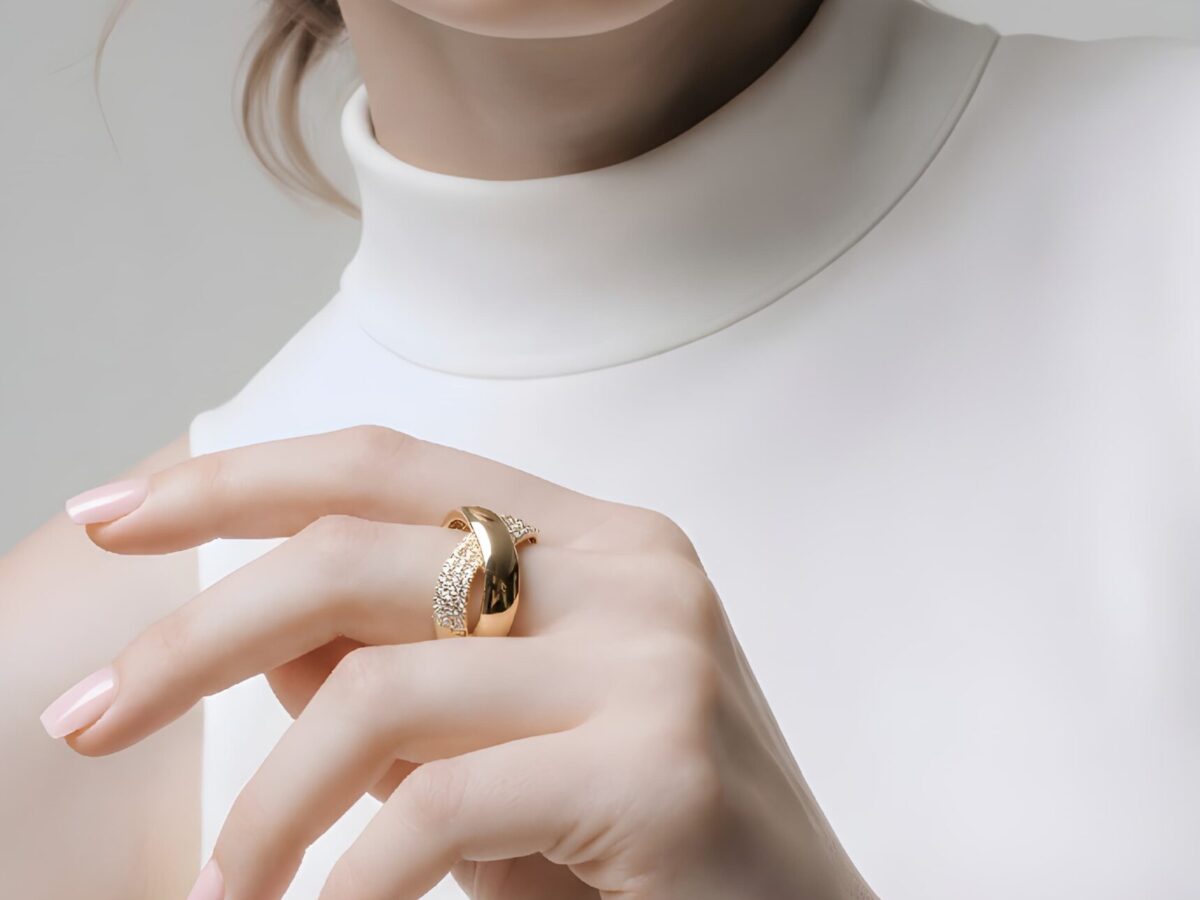 14 Ayar Altın Kadın Yüzük 3,81 gr - Aura