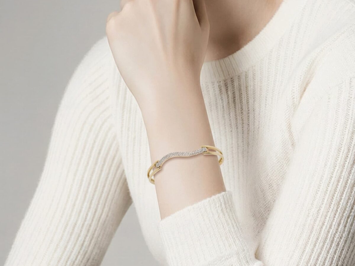 14 ayar dalgalı altın kelepçe opus wave S form pavé zirkon model