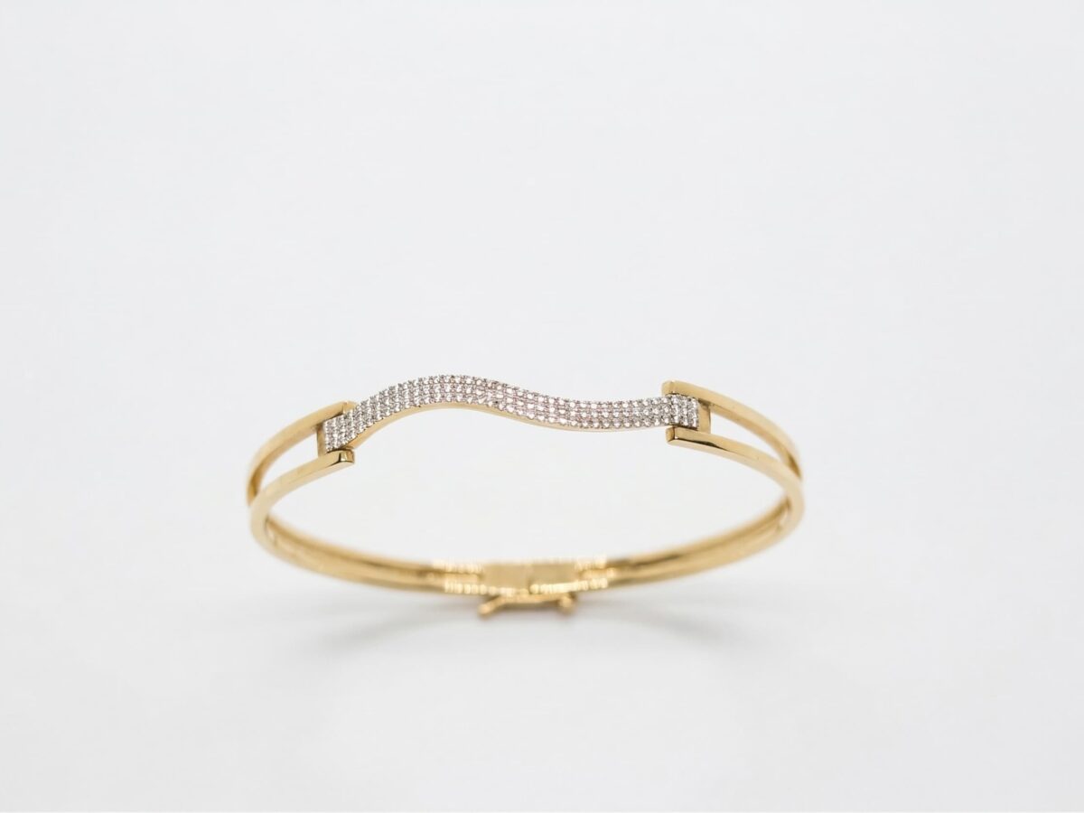 14 ayar dalgalı altın kelepçe opus wave S form pavé zirkon model