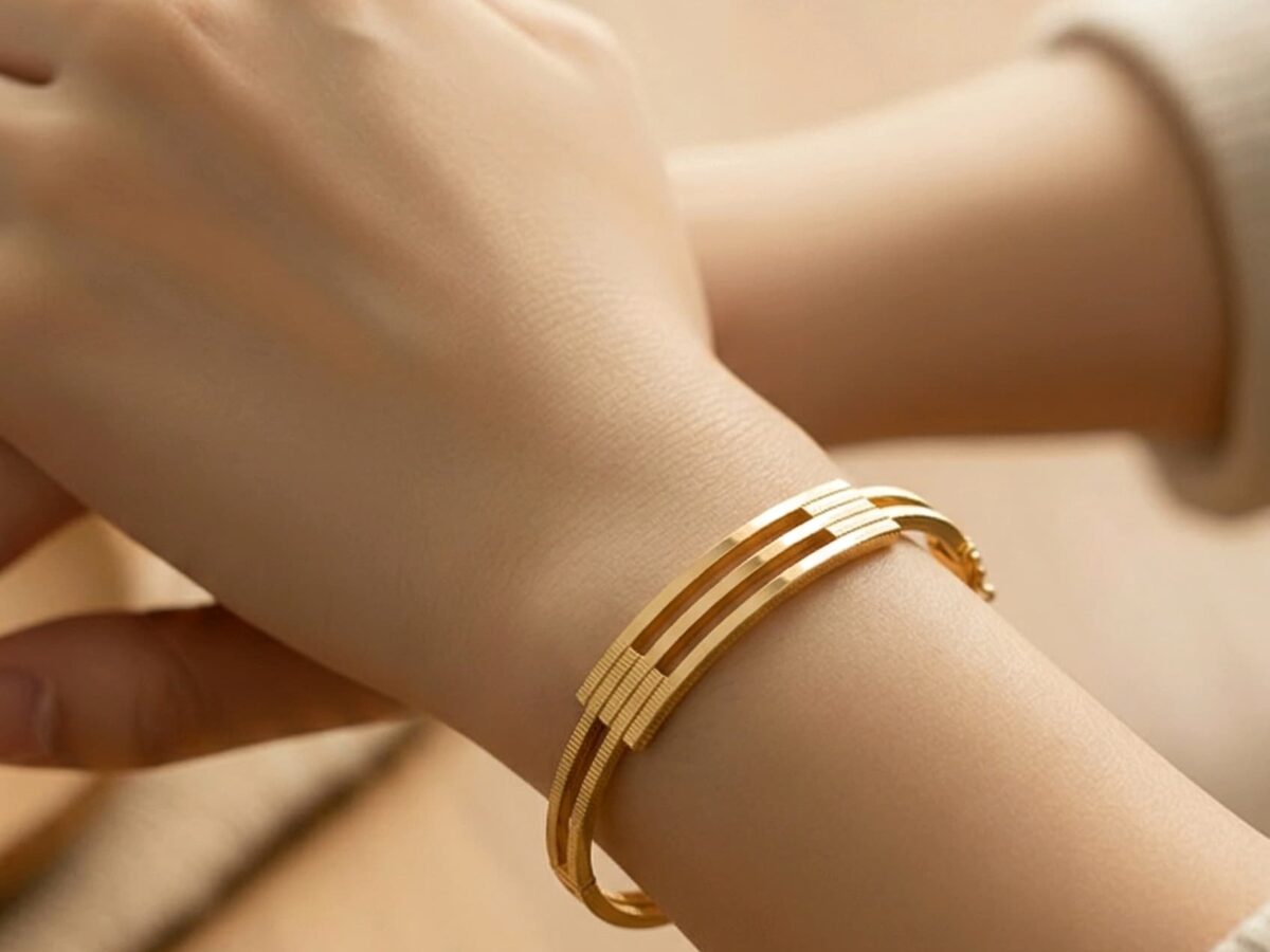 14 ayar paralel çizgili altın kelepçe chevron rail üç ray minimal model