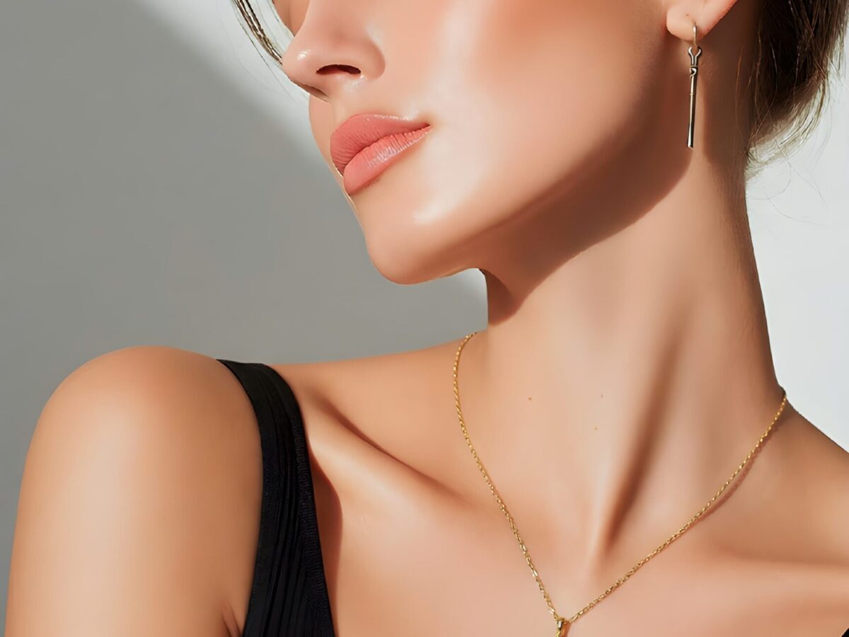 Stella Oceanis Deniz Yıldızı Altın Kolye