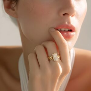 14 Ayar Kadın Şık Altın Yüzük 3gr - Tessera Sia Serisi