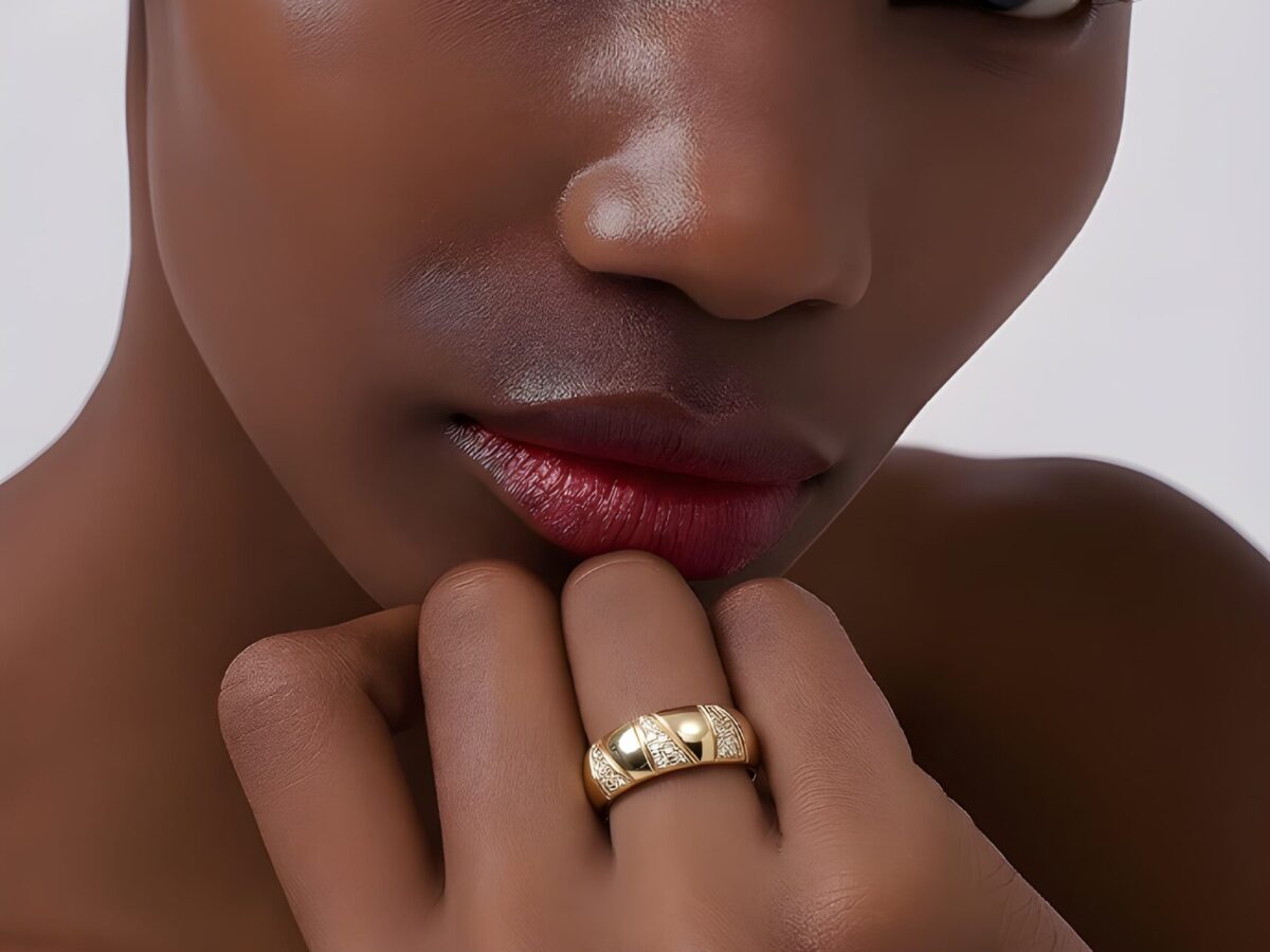 zenia. modern altın kadın yüzük