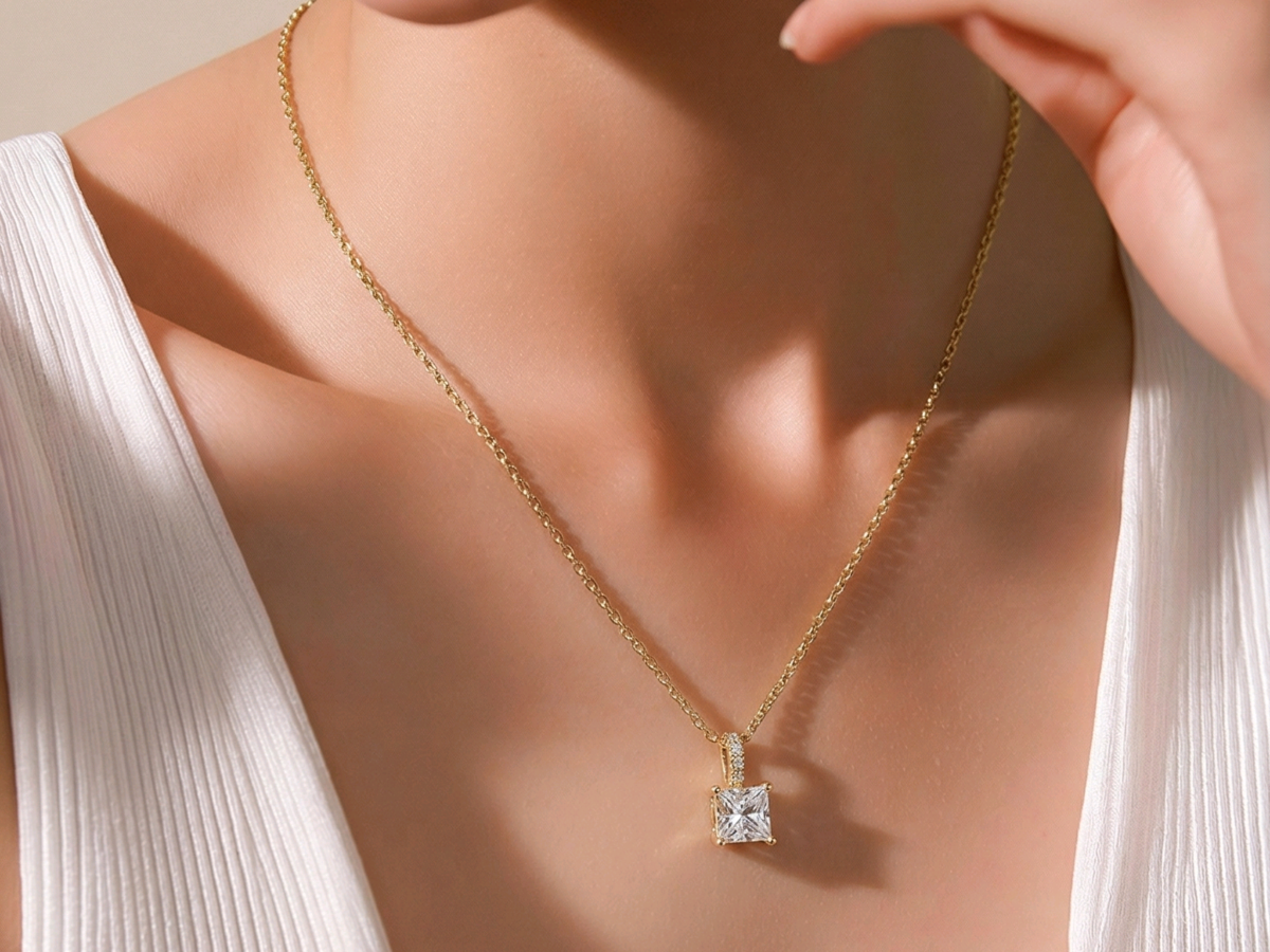 14 ayar tek taşlı altın kolye lumiere carre princess kesim zirkon model