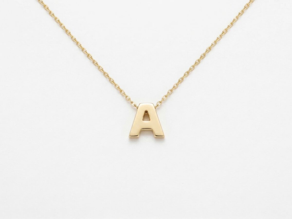 14 ayar A harfi altın kolye monogram mini taşsız sade model