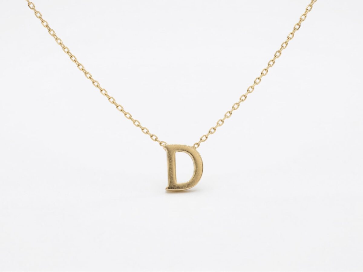 14 ayar D harfi altın kolye monogram mini taşsız sade model