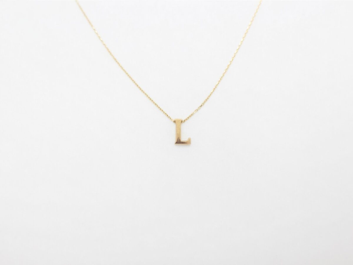 14 ayar L harfi altın kolye monogram mini taşsız sade model