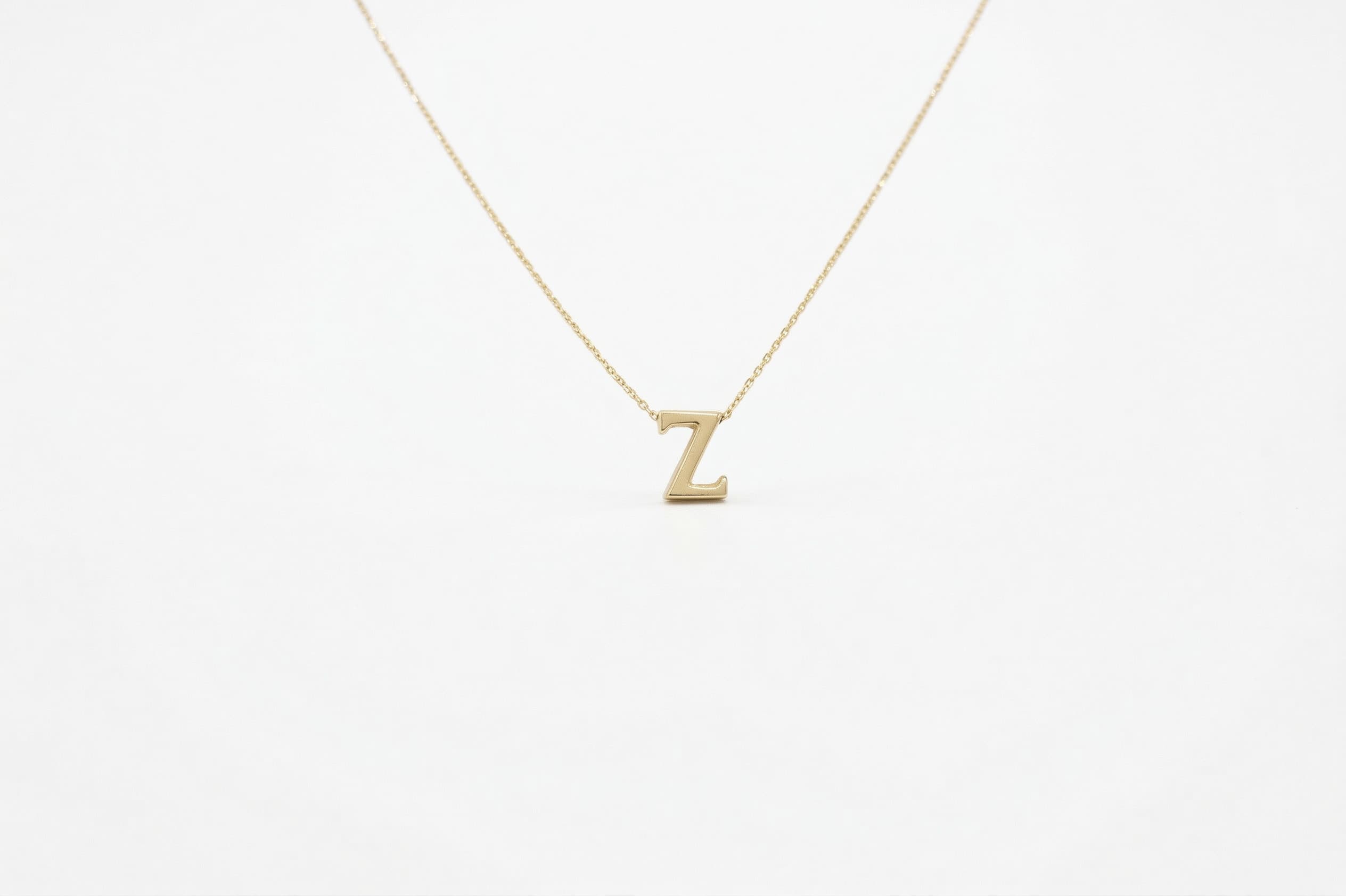 14 ayar Z harfi altın kolye monogram mini taşsız sade model